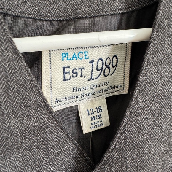 NWT Children’s Place 12-18 month baby boys dark grey vest - Picture 3 of 4